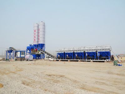 点击查看详细信息<br>标题：600型稳定土（二次搅拌）设备 阅读次数：7672